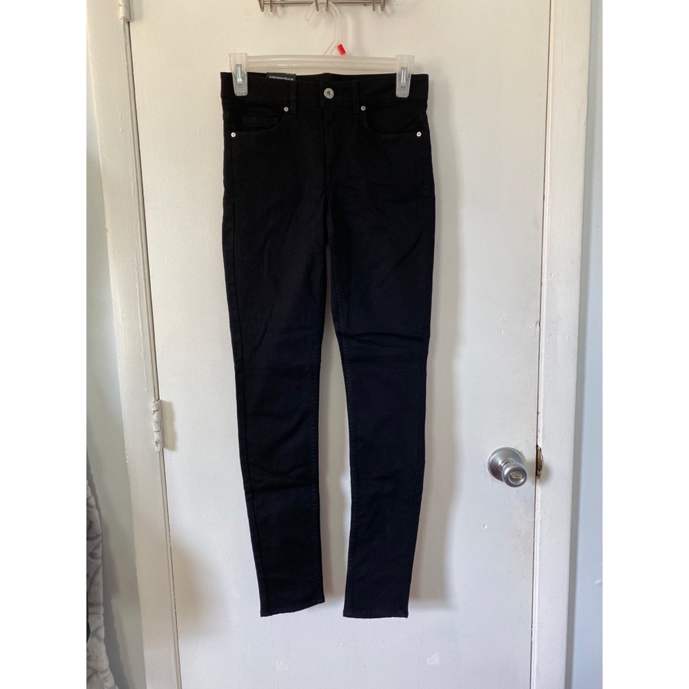 Brand New Flattering Black Jeggings